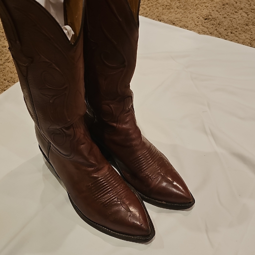 Brown Leather Lucchese Classic Cowboy Boots